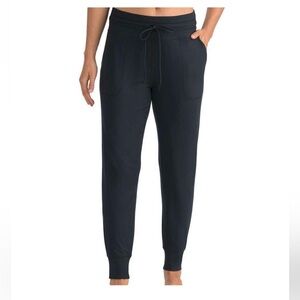 NWOT Lolë large black Lounge Jogger sweatpants athletic pants athleisure sweats
